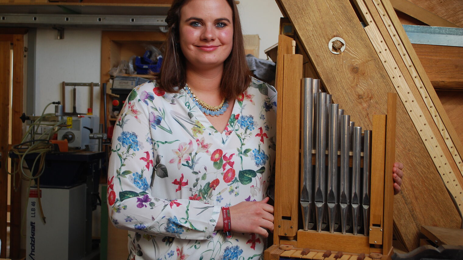 Mag nicht nur klassischen, sondern auch modernen Sound: Die angehende Orgelbauerin Carina Kuhl.